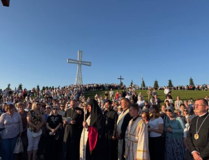 У Старуні відбулися ювілейні, соті молитовні чування